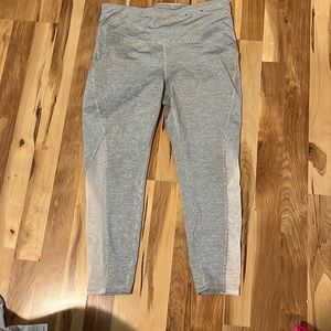 gray leggings